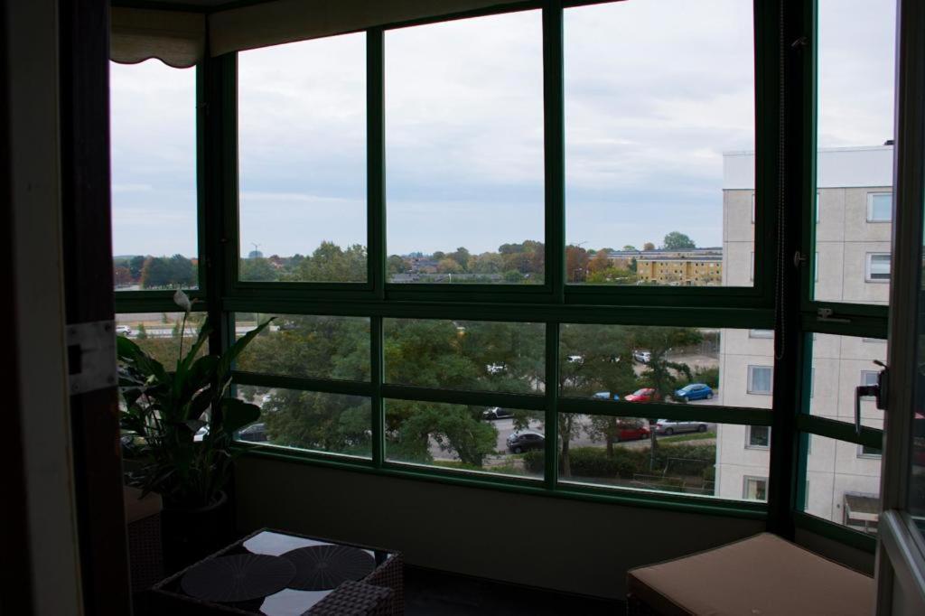 Entire Apartment Malmo 2 Bedrooms-Tv Lounge-Balcony Εξωτερικό φωτογραφία